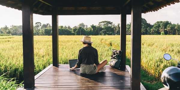 The Impact of Digital Nomadism on Global Travel Trends